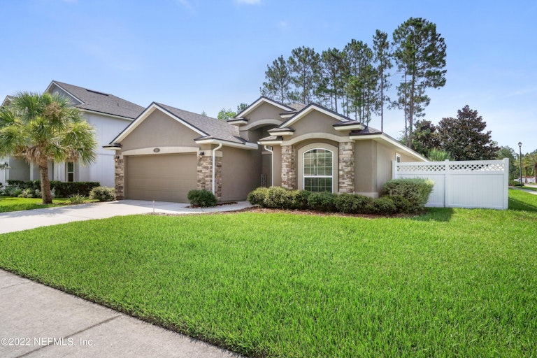Photo 3 of 28 - 181 River Dee Dr, Saint Johns, FL 32259