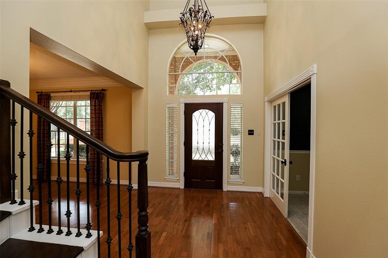 Photo 5 of 50 - 16011 Camillia Trl, Tomball, TX 77377