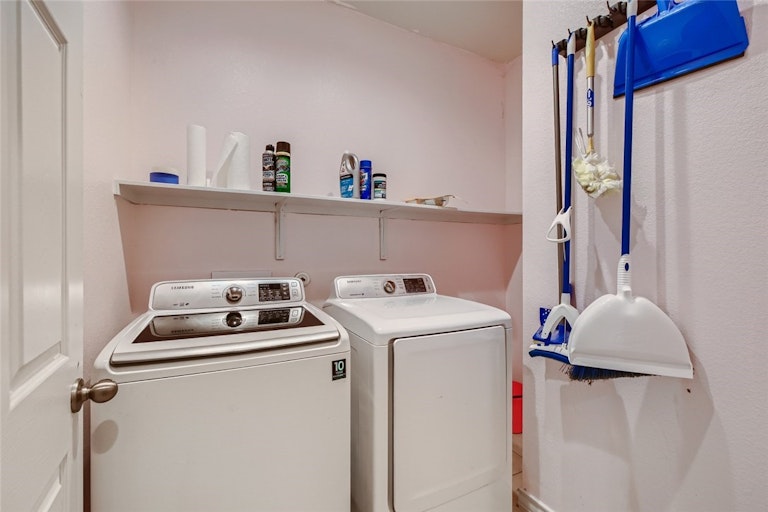 Photo 24 of 28 - 17108 Lathrop Ave, Pflugerville, TX 78660
