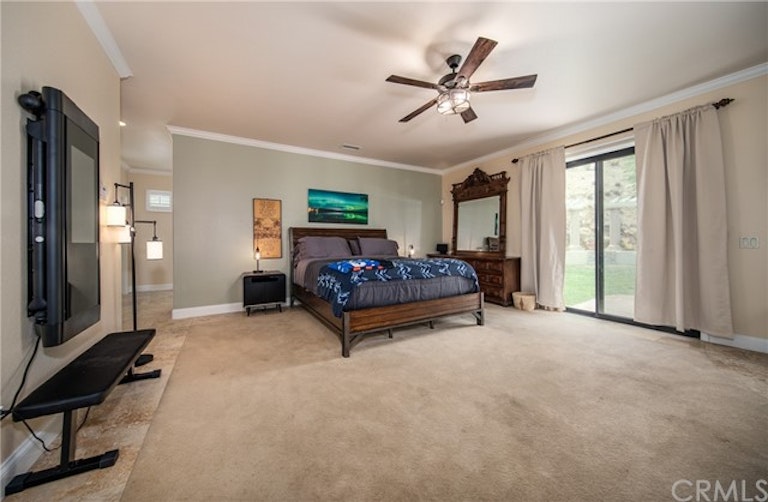 Photo 30 of 48 - 34722 Simi Dr, Yucaipa, CA 92399