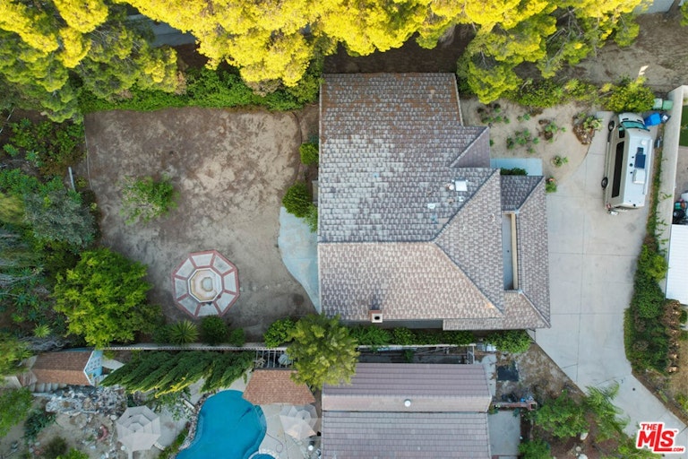 Photo 46 of 53 - 18502 Entrada Ct, Porter Ranch, CA 91326