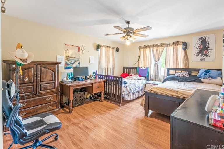 Photo 25 of 45 - 3005 Serrano Rd, San Bernardino, CA 92405