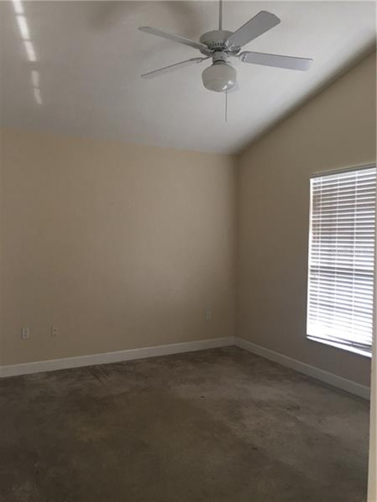 Photo 11 of 24 - 540 Osprey Landing Dr, Lakeland, FL 33813