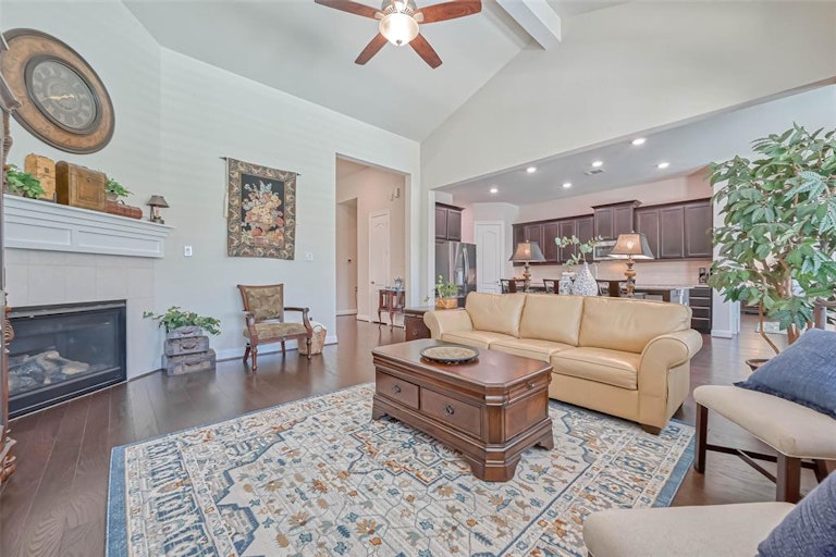 Photo 24 of 48 - 21606 Albertine Dr, Tomball, TX 77377