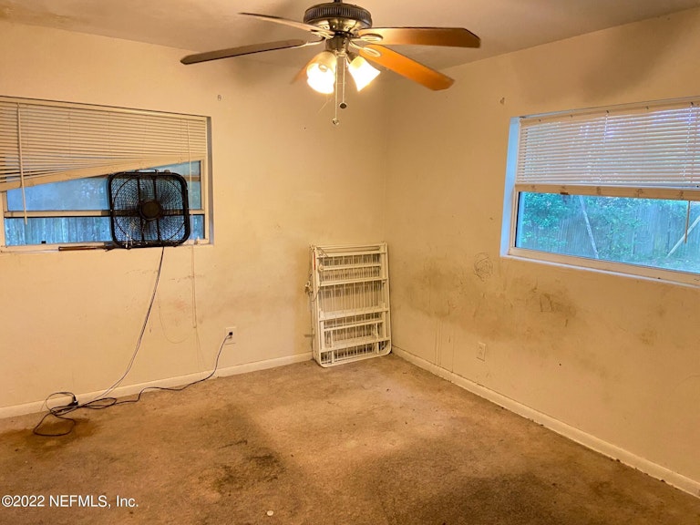 Photo 2 of 8 - 5512 Coppedge Ave, Jacksonville, FL 32277
