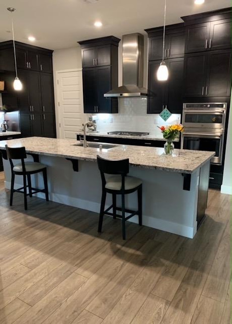 Photo 4 of 42 - 4489 Ligurian Sea Ln, Sacramento, CA 95834
