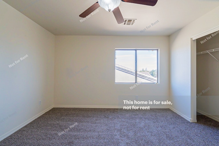 Photo 26 of 33 - 656 E Black Diamond Dr, Casa Grande, AZ 85122