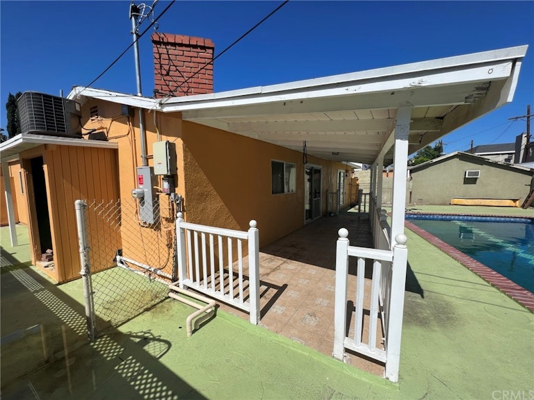 Photo 33 of 43 - 13944 Hartland St, Van Nuys, CA 91405
