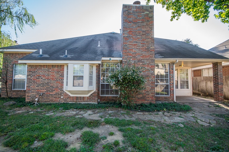 Photo 6 of 44 - 2712 Summerwood Ct, McKinney, TX 75072