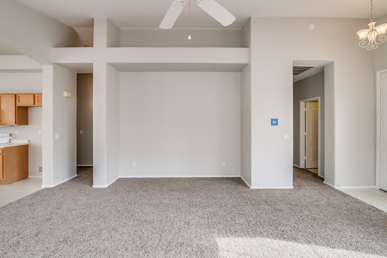 Photo 3 of 22 - 270 S Pineview Pl, Chandler, AZ 85226