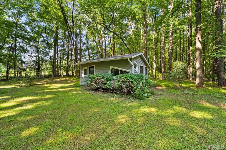 Photo 3 of 36 - 317 Stony Hill Rd, Chapel Hill, NC 27516