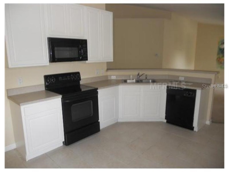 Photo 4 of 7 - 2511 Metro Sevilla Dr #105, Orlando, FL 32835