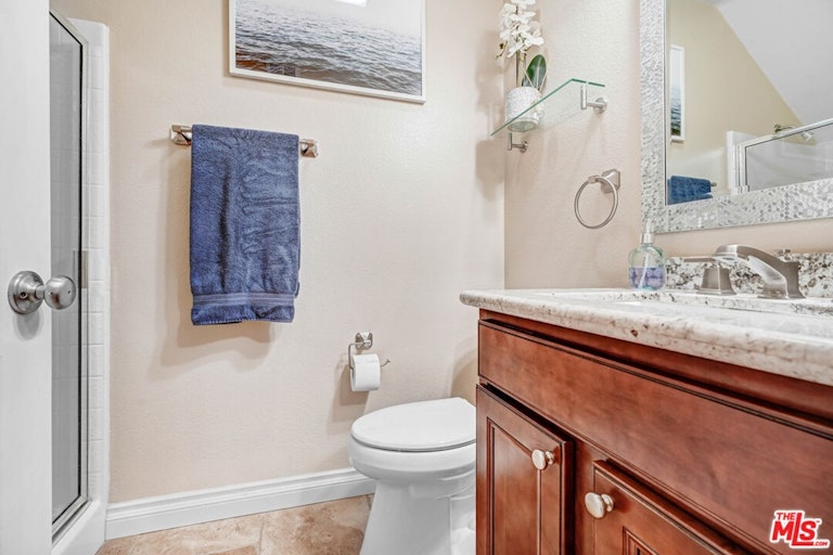 Photo 13 of 22 - 6635 Amersham Pl, Rancho Cucamonga, CA 91739
