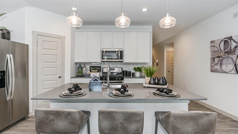 Photo 2 of 15 - 13 Desert Spring Ln, Manvel, TX 77578
