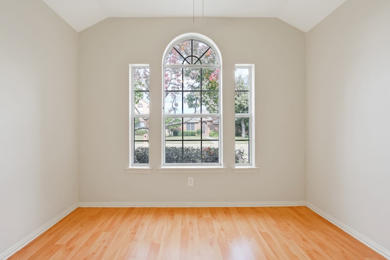 Photo 22 of 25 - 808 Chittamwood Ln, Allen, TX 75002