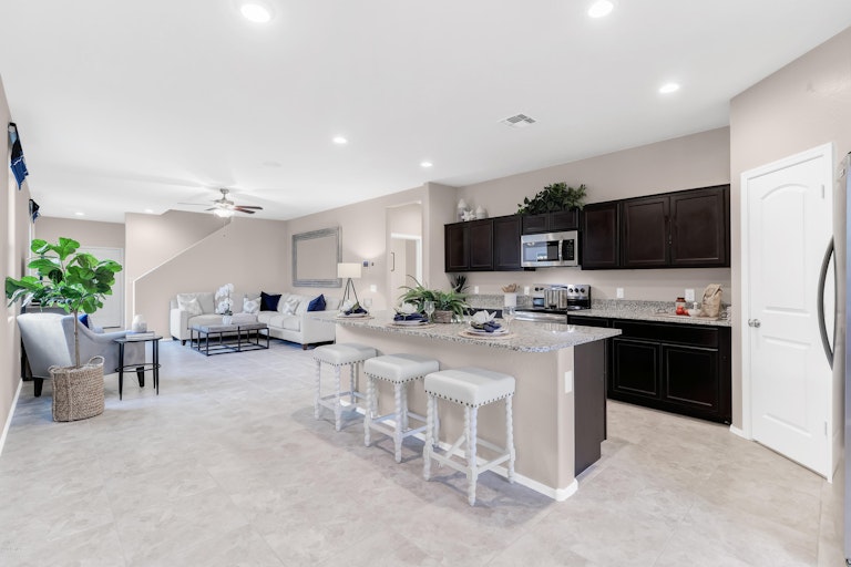 Photo 6 of 25 - 18588 N Toledo Ave, Maricopa, AZ 85138