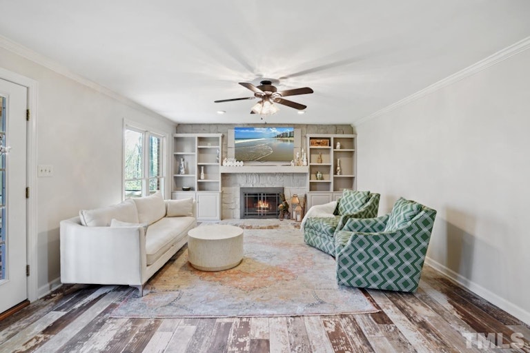 Photo 7 of 31 - 2016 Neuse Colony Dr, Clayton, NC 27527