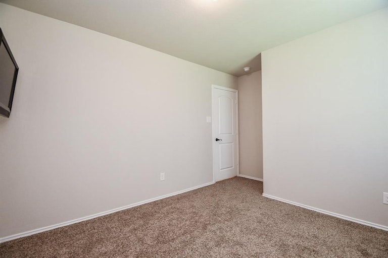 Photo 27 of 32 - 23611 Eldarica Pine Ct, Tomball, TX 77375