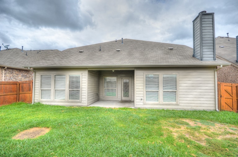 Photo 43 of 44 - 9713 Mulligan Dr, McKinney, TX 75072