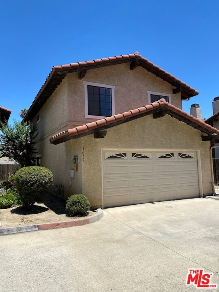 Photo 1 of 23 - 1017 S Reservoir St, Pomona, CA 91766