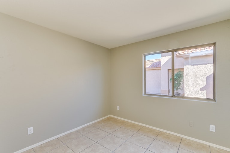 Photo 25 of 30 - 15031 W Kings Dr, Surprise, AZ 85374