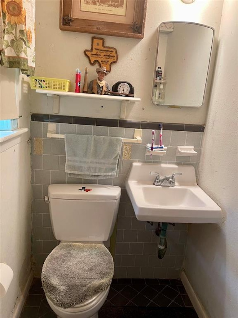 Photo 15 of 16 - 334 Branding Iron Ln, Houston, TX 77060