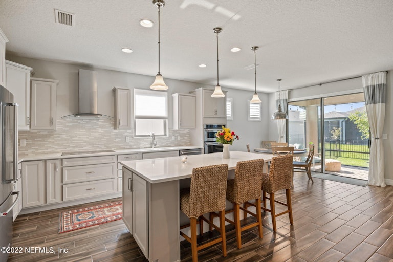 Photo 2 of 29 - 104 Lantern Oak Ln, Ponte Vedra, FL 32081
