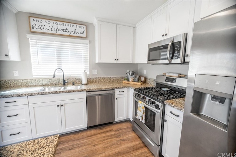 Photo 16 of 42 - 29214 Chinkapin, Lake Elsinore, CA 92530