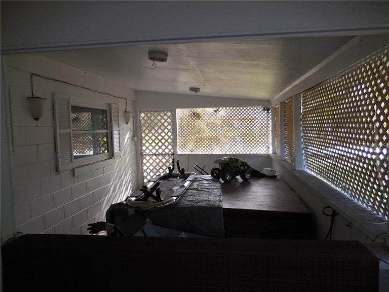 Photo 12 of 21 - 700 Sunset Ave, Orange City, FL 32763
