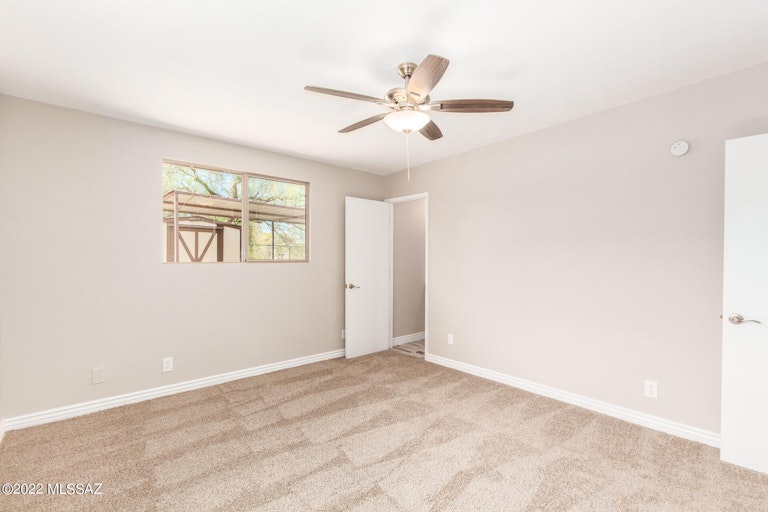 Photo 20 of 30 - 17 W Andrew Potter St, Corona De Tucson, AZ 85641