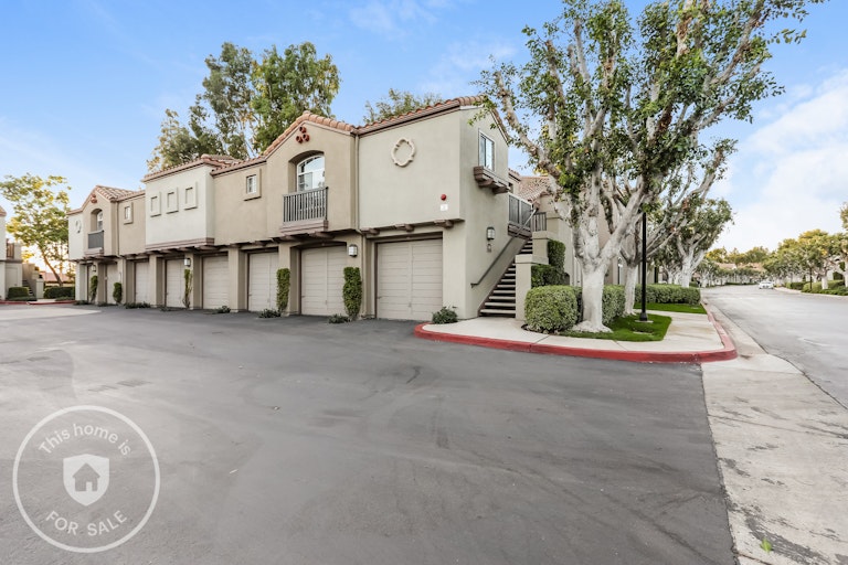 Photo 1 of 25 - 2800 Keller Dr #141, Tustin, CA 92782