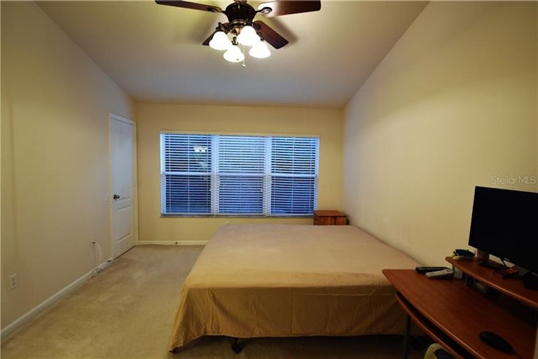 Photo 11 of 15 - 4924 Pond Ridge Dr, Riverview, FL 33578
