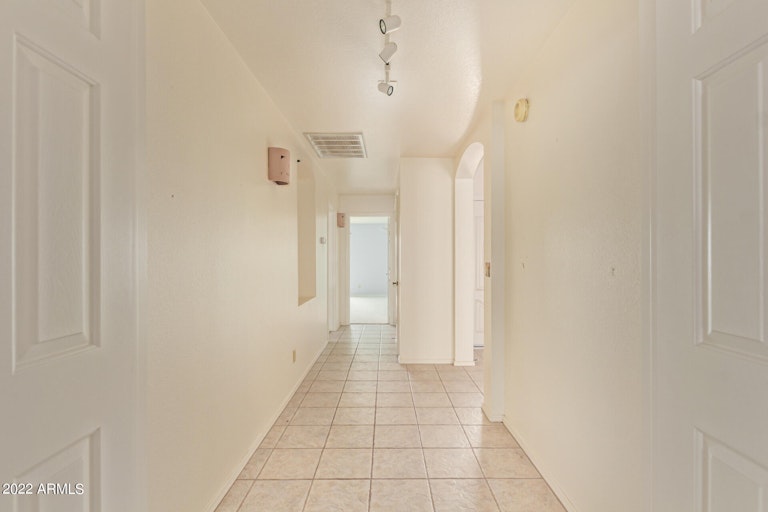Photo 31 of 41 - 5691 S Palo Blanco Dr, Gold Canyon, AZ 85118