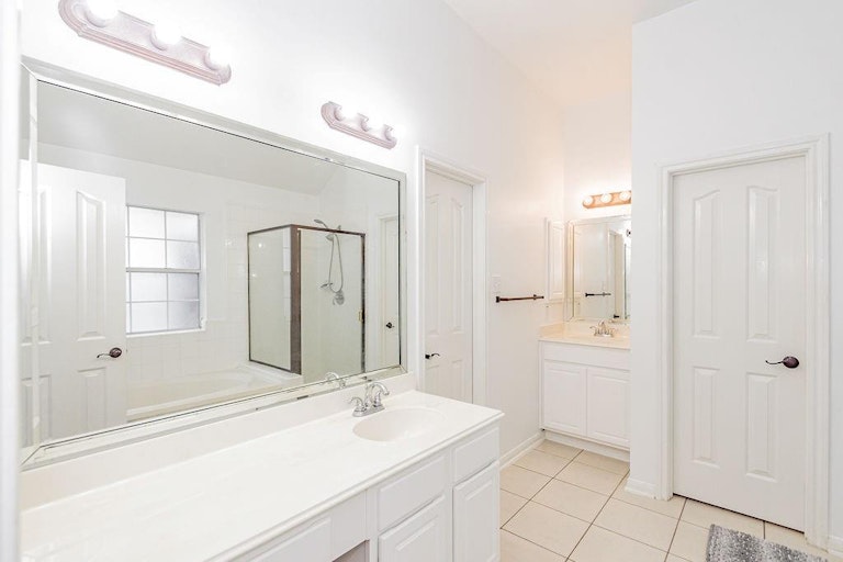 Photo 33 of 38 - 11505 Grimes Ave, Pearland, TX 77584