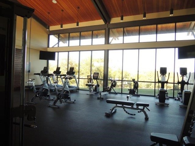 Photo 9 of 13 - 2836 Stone Branch Dr, Leander, TX 78641