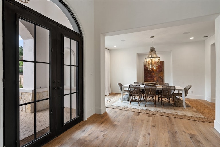 Photo 7 of 40 - 101 Bella Cima Dr, Austin, TX 78734