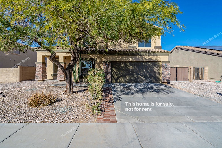 Photo 1 of 33 - 656 E Black Diamond Dr, Casa Grande, AZ 85122