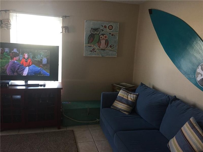 Photo 4 of 22 - 1494 19th St, Sarasota, FL 34234
