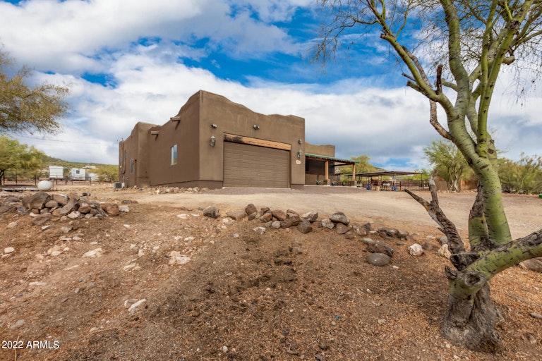 Photo 3 of 56 - 44807 N 20th St, New River, AZ 85087