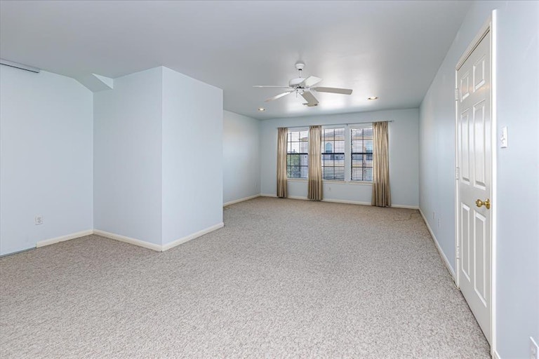 Photo 33 of 47 - 2828 Bering Dr, Houston, TX 77057