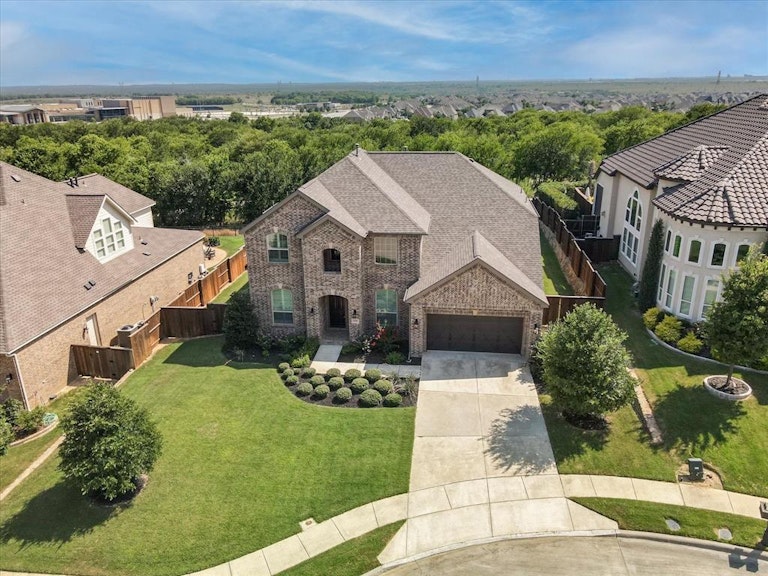Photo 2 of 39 - 11121 Smoky Oak Ct, Argyle, TX 76226