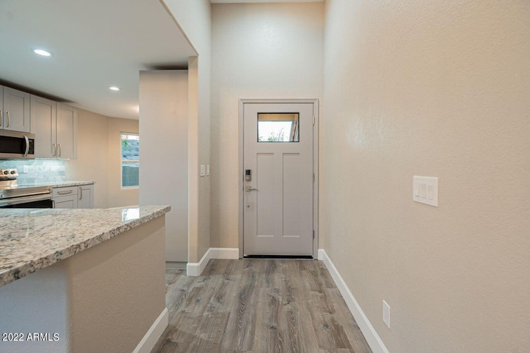 Photo 9 of 67 - 11286 E Laurel Ln, Scottsdale, AZ 85259