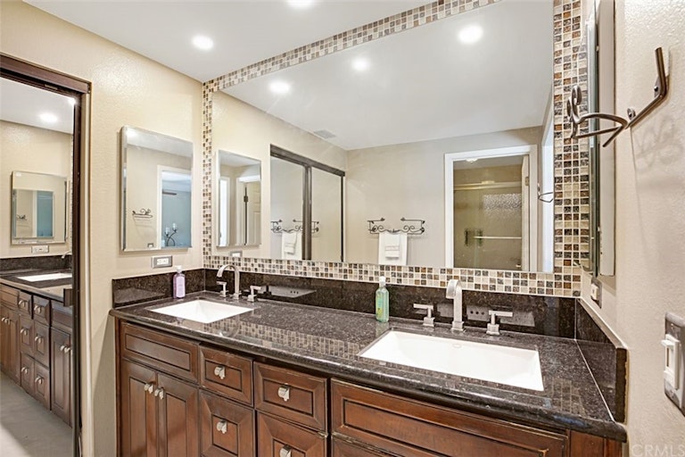 Photo 25 of 54 - 20385 Via Pizarro, Yorba Linda, CA 92886