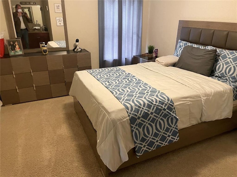 Photo 27 of 44 - 5168 Conroy Rd #25, Orlando, FL 32811