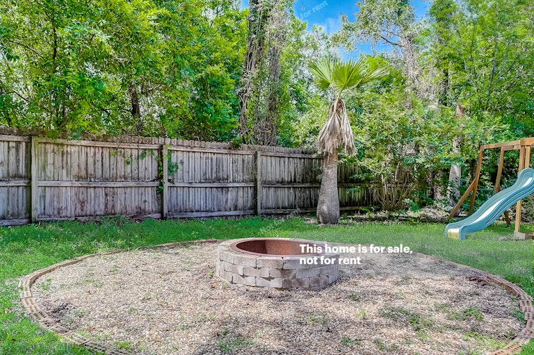 Photo 37 of 37 - 1154 Weyburn Way, Jacksonville, FL 32225