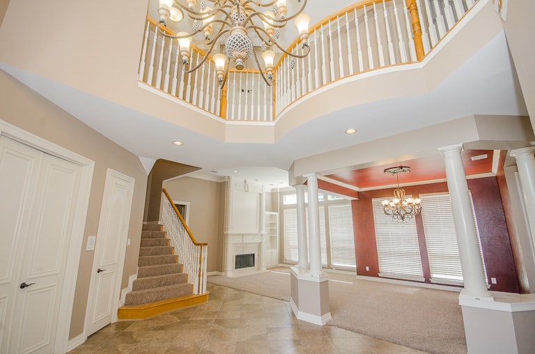 Photo 31 of 43 - 2206 Club Creek Cir, Garland, TX 75043
