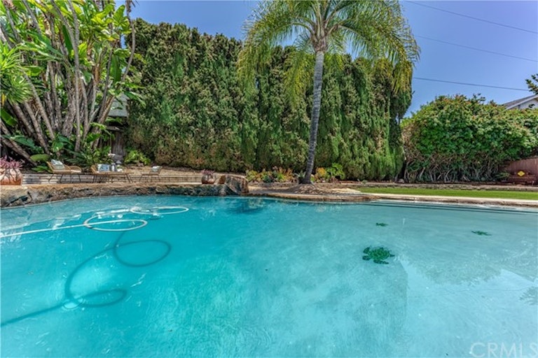 Photo 27 of 42 - 13292 Shepard Way, Santa Ana, CA 92705