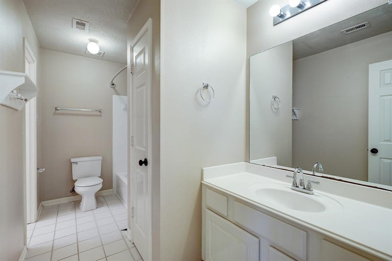 Photo 31 of 44 - 12003 Wynmar Ln, Cypress, TX 77429