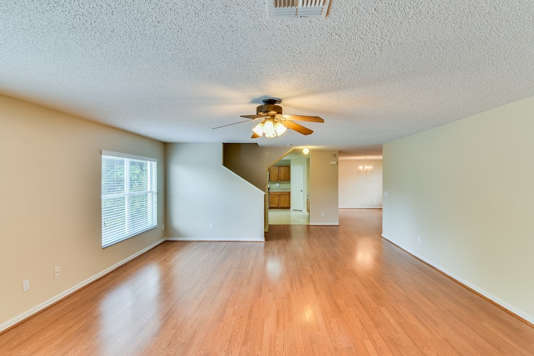 Photo 7 of 29 - 15169 Moultrie Pointe Rd, Orlando, FL 32828
