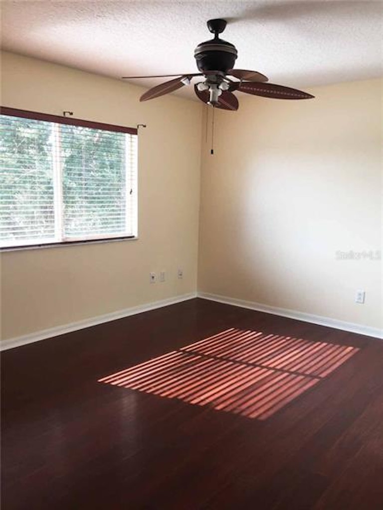 Photo 17 of 24 - 4886 Fells Cove Ave, Kissimmee, FL 34744